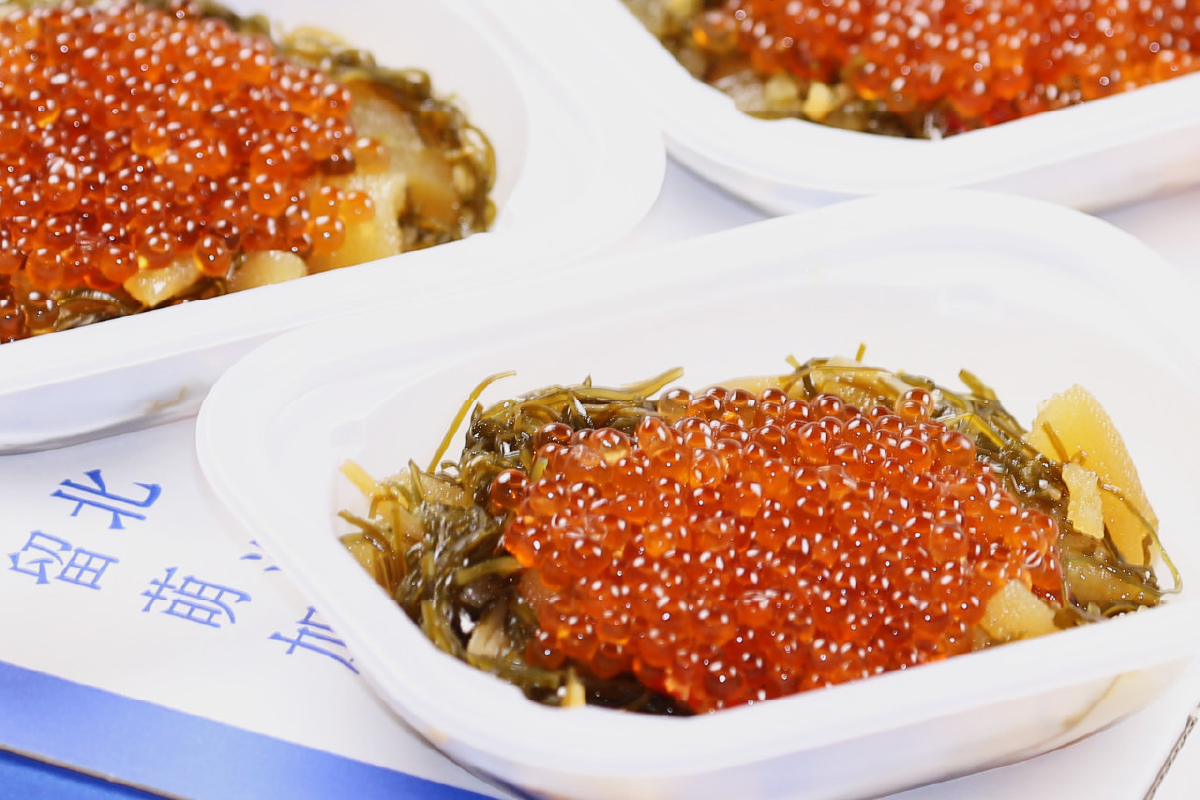 いくら松前漬け 贅沢盛の海鮮漬150g×4　お正月　人気　魚卵　高級　 イクラ 鱒いくら 魚卵 魚介 魚介類 海鮮 ご飯のお供 ごはんのお供 北海道 留萌 おせち　R001-016