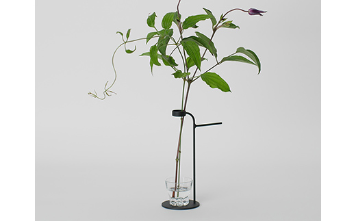 Vase Line-S （ベース　ライン　エス） 一輪挿し ホワイト EB8-0713 