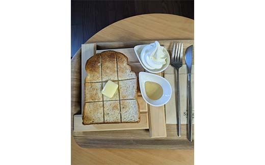 COFFEE＆GIFT SaLooN Machimura 飲食チケット（2,000円分） EB8-0345 