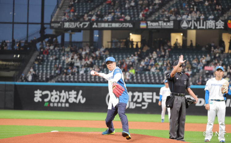 【1枠限定】試合前ファーストピッチの権利（3月8日(土)中日ドラゴンズ戦）