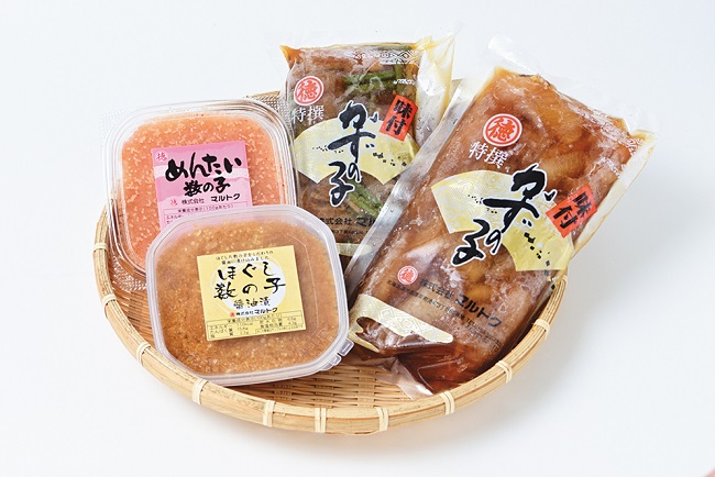 【年末お届け】数の子 食べ比べ 4点（味付数の子・山菜数の子・めんたい数の子・ほぐし数の子醤油漬）【株式会社マルトク】[ お正月 魚貝類 味付け済み 味付け数の子 海鮮 海産物 魚卵 かずのこ 冷凍 おせち ] 