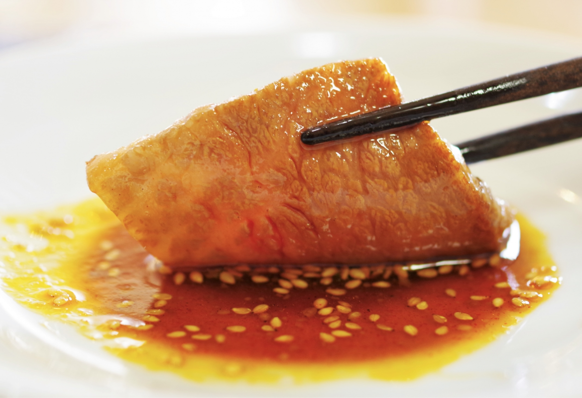 黒毛和牛「別海和牛」焼肉用600g【北海道別海町産】300g×2パック  ( 国産 和牛 牛肉 )