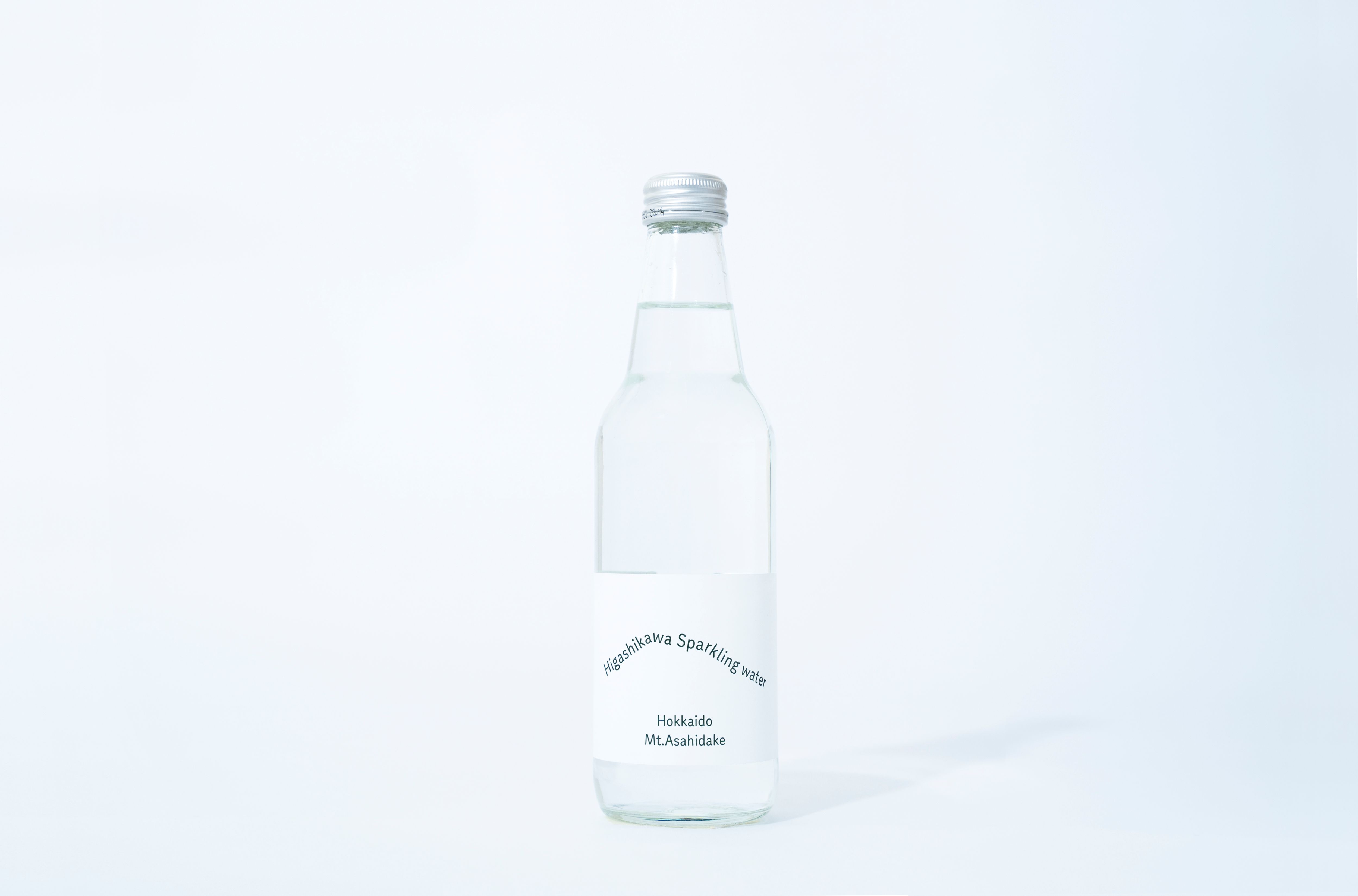 Higashikawa Sparkling water (東川スパークリングウォ―ター）Basic:微発泡タイプ 24本入り